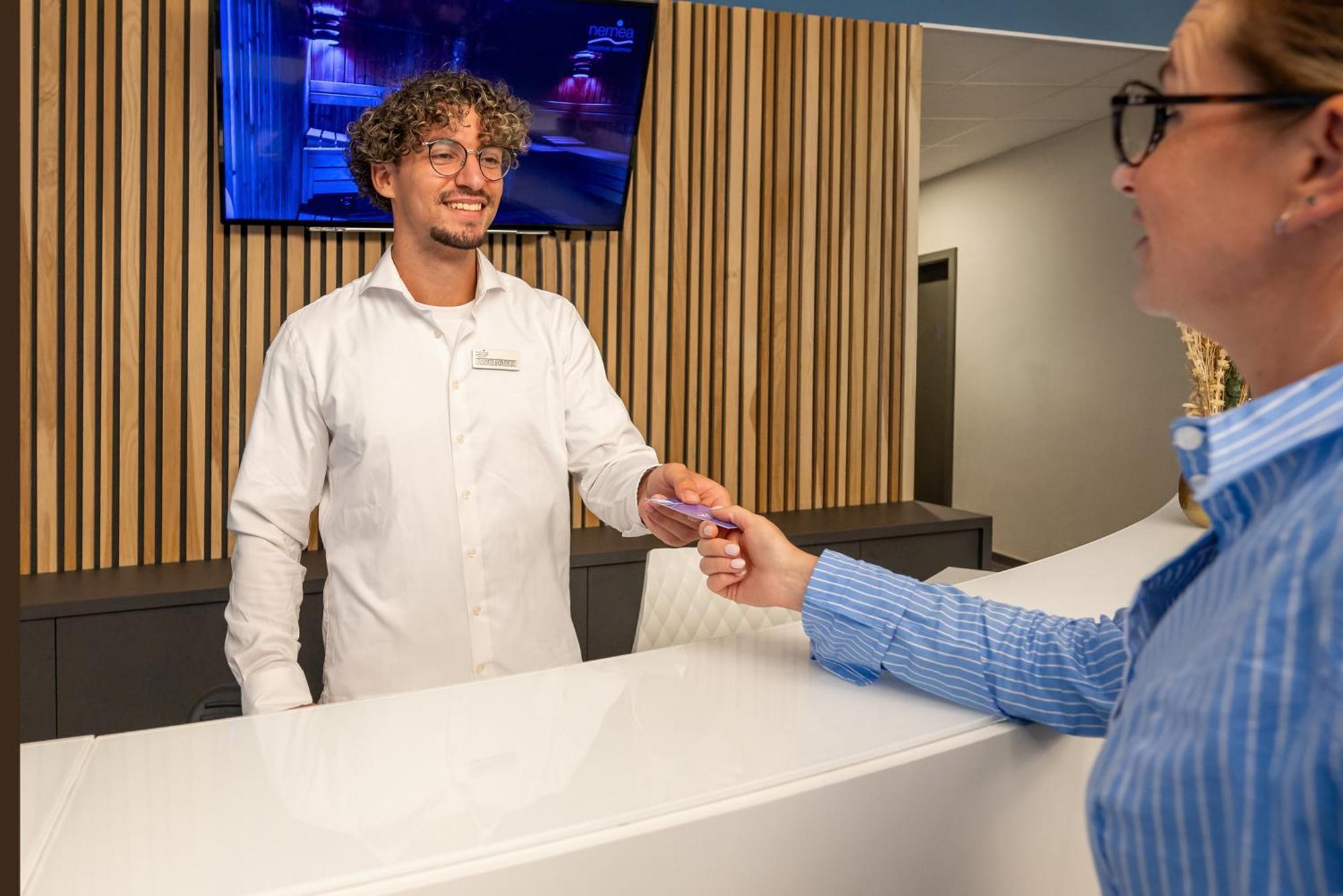 Nemea Appart Hotel Elypseo Strasbourg Port Buitenkant foto