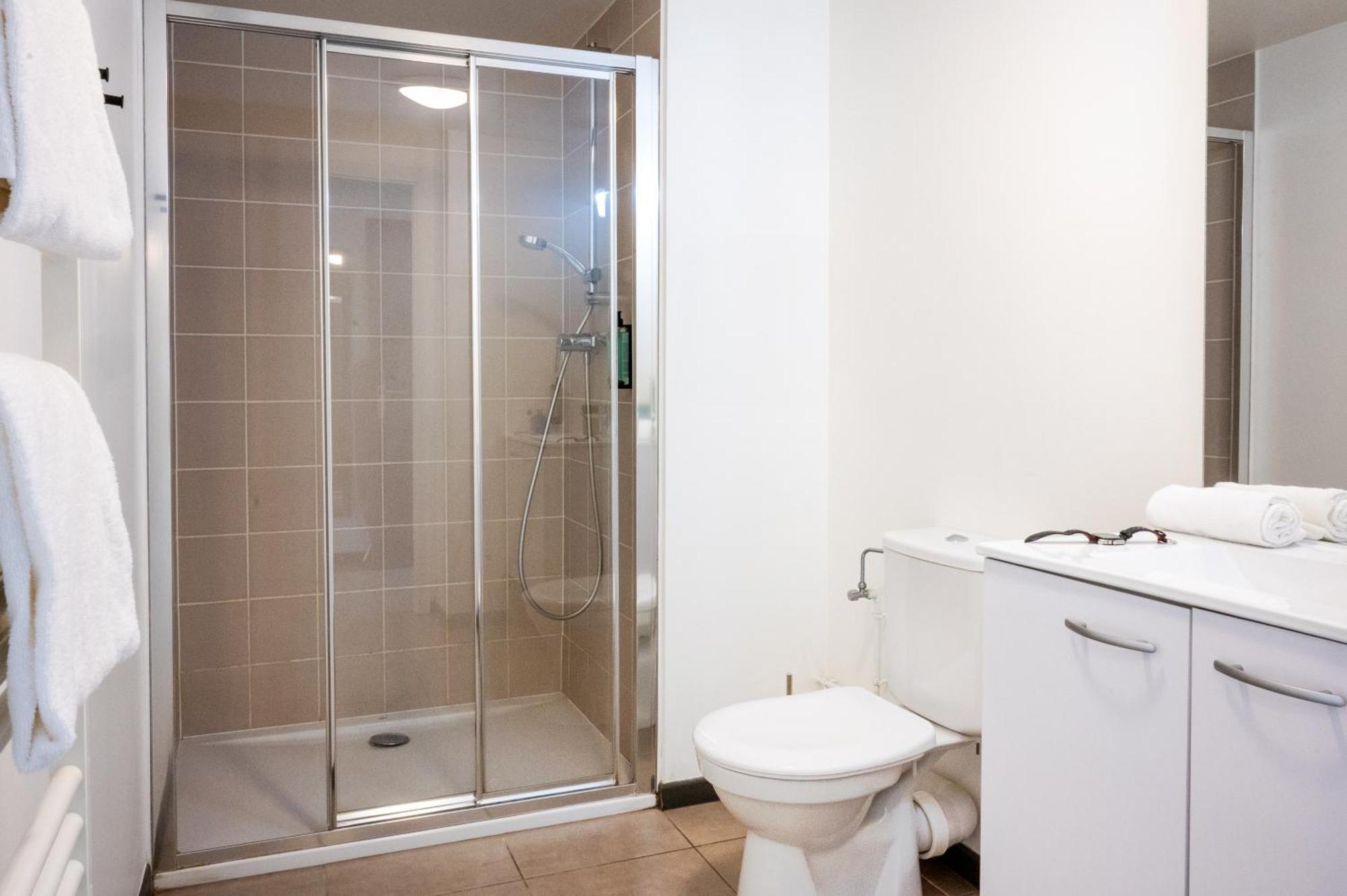 Nemea Appart Hotel Elypseo Strasbourg Port Buitenkant foto