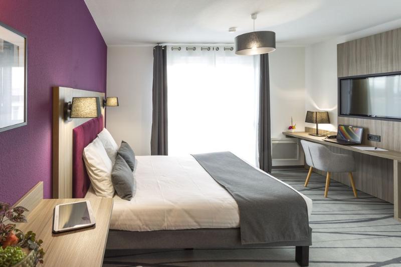 Nemea Appart Hotel Elypseo Strasbourg Port Buitenkant foto